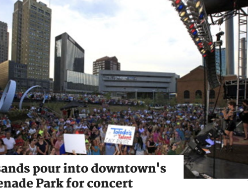 Toledo Blade – Thousands pour into downtown’s Promenade Park for concert (July 22, 2017)